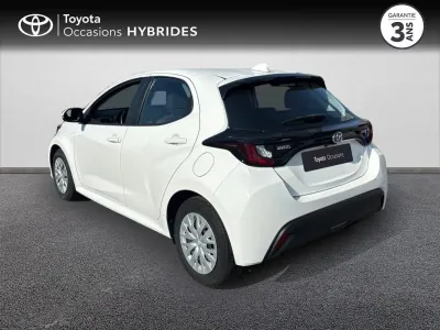 TOYOTA Yaris 116h Dynamic Business 5p + Programme Beyond Zero Academy MY22 occasion 2023 - Photo 2