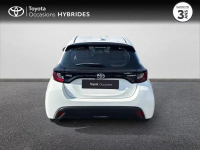 TOYOTA Yaris 116h Dynamic Business 5p + Programme Beyond Zero Academy MY22 occasion 2023 - Photo 4