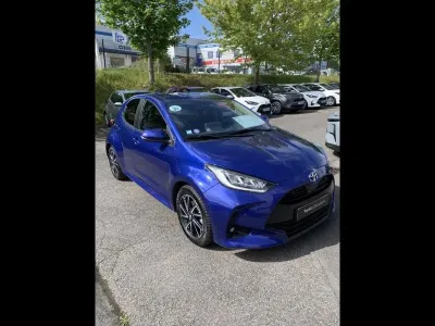 TOYOTA Yaris 116h Design 5p MY22 occasion 2023 - Photo 3