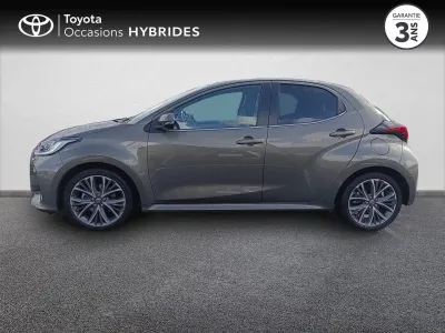 TOYOTA Yaris 116h Iconic 5p occasion 2020 - Photo 3
