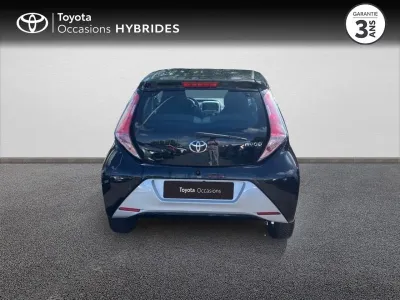 TOYOTA Aygo 1.0 VVT-i 69ch x-play 3p occasion 2017 - Photo 4