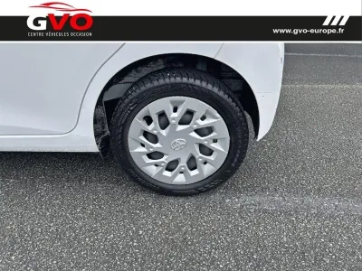 TOYOTA Aygo 1.0 VVT-i 72ch x-play 5p MY21 occasion 2021 - Photo 4
