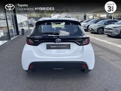 TOYOTA Yaris 116h Dynamic 5p MY22 occasion 2023 - Photo 4