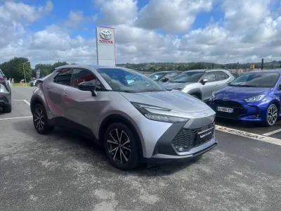 TOYOTA C-HR 1.8 Hybride 140ch Design MY25 occasion 2025 - Photo 4