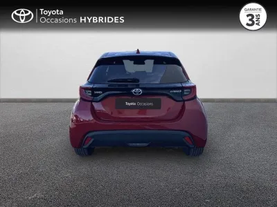 TOYOTA Yaris 116h Design 5p MY22 occasion 2023 - Photo 4