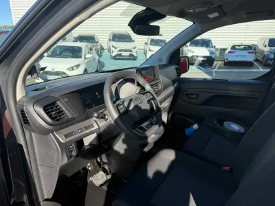 TOYOTA PROACE Long 2.0 D-4D 180 Start Pack Confort BVA MC24 occasion 2026 - Photo 4