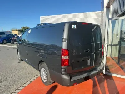 TOYOTA PROACE Long 2.0 D-4D 180 Start Pack Confort BVA MC24 occasion 2026 - Photo 2