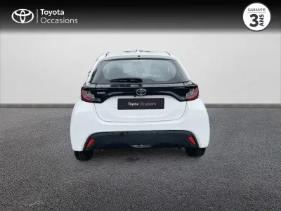 TOYOTA Yaris 120 VVT-i Dynamic Business 5p MC24 occasion 2024 - Photo 4