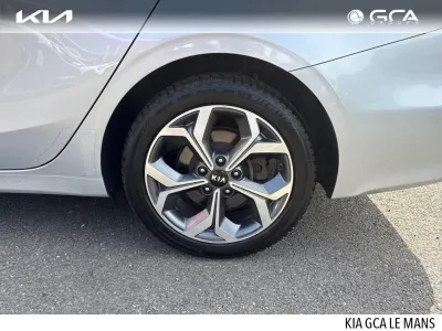 KIA Ceed SW 1.4 T-GDI 140ch Edition 1 DCT7 occasion 2018 - Photo 4
