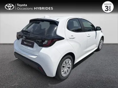 TOYOTA Yaris 116h Dynamic 5p MY22 occasion 2023 - Photo 2