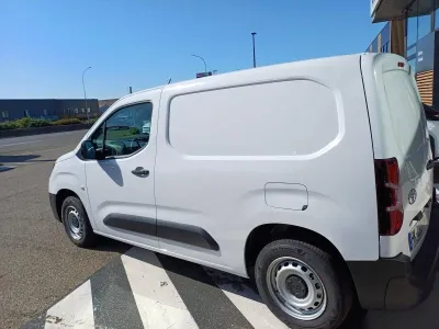 TOYOTA PROACE CITY P2516 EE1 2/1.5L 100 D 4D BVM6 05 STARTCONFORT3P occasion 2026 - Photo 4