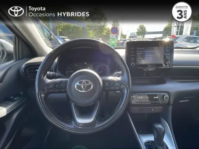 TOYOTA Yaris 116h Dynamic Business 5p + Programme Beyond Zero Academy MY22 occasion 2022 - Photo 3