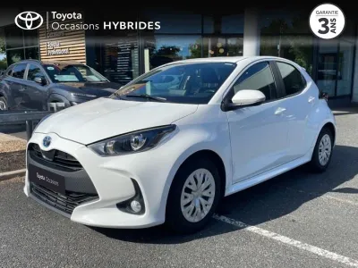TOYOTA Yaris 116h Dynamic Business 5p + Programme Beyond Zero Academy MY22 occasion 2022 - Photo 1