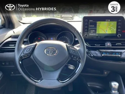 TOYOTA C-HR 184h Dynamic Business 2WD E-CVT MC19 occasion 2020 - Photo 3