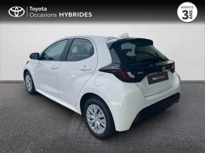 TOYOTA Yaris 116h Dynamic Business 5p + Programme Beyond Zero Academy MY22 occasion 2022 - Photo 2