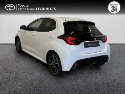 TOYOTA Yaris 116h Design 5p MY22 occasion 2024 - Photo 2