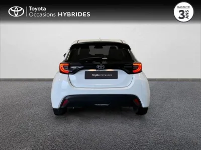 TOYOTA Yaris 116h Design 5p MY22 occasion 2024 - Photo 4