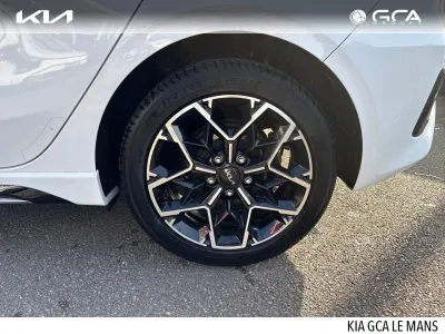 KIA Ceed 1.0 T-GDI 120ch GT Line occasion 2022 - Photo 4