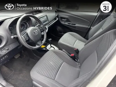 TOYOTA Yaris 100h Collection 5p RC19 occasion 2020 - Photo 3