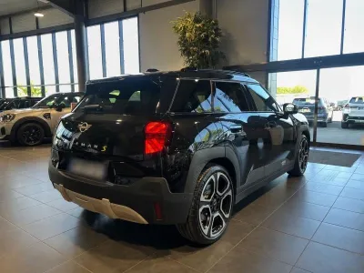 MINI Aceman SE 218ch Favoured occasion 2025 - Photo 2