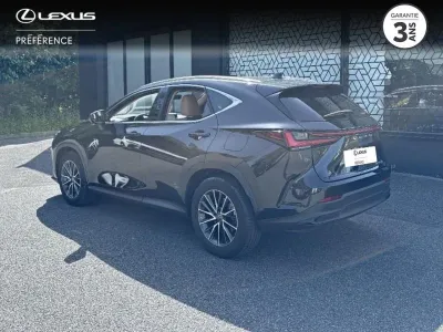 LEXUS NX 450h+ Luxe 4WD occasion 2025 - Photo 2