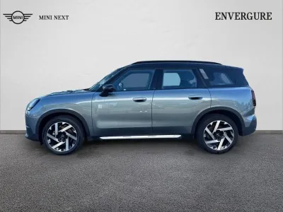 MINI Countryman C 170ch Favoured DKG7 occasion 2024 - Photo 3