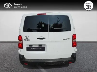 TOYOTA PROACE Combi Long 2.0 140 D-4D Dynamic Confort Clim. Arrière MC23 occasion 2024 - Photo 4