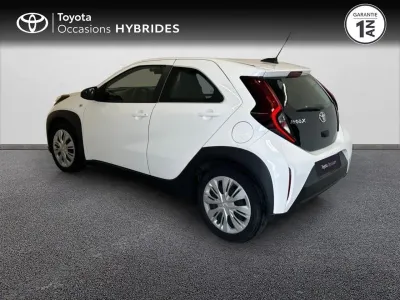TOYOTA Aygo X 1.0 VVT-i 72ch Dynamic occasion 2023 - Photo 2