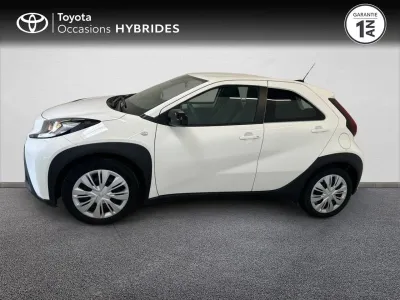 TOYOTA Aygo X 1.0 VVT-i 72ch Dynamic occasion 2023 - Photo 3