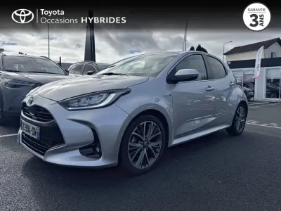 TOYOTA Yaris 116h Iconic 5p MY22 occasion 2021 - Photo 1