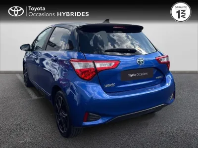 TOYOTA Yaris 100h Collection 5p occasion 2018 - Photo 2