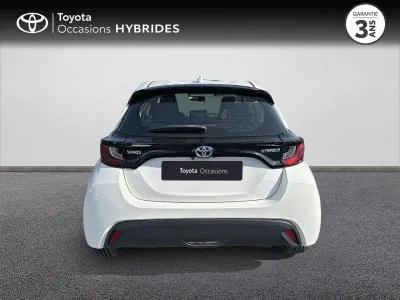 TOYOTA Yaris 116h Dynamic Business 5p + Programme Beyond Zero Academy MY21 occasion 2021 - Photo 4