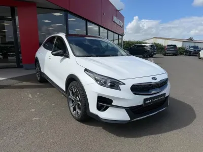 KIA XCeed 1.6 GDi 105ch + Plug-In 60.5ch Design DCT6 MY22 occasion 2022 - Photo 3