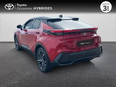 TOYOTA C-HR 1.8 Hybride 140ch Collection NG23 occasion 2024 - Photo 2
