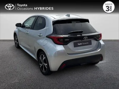 TOYOTA Yaris 116h Design 5p MC24 occasion 2025 - Photo 2
