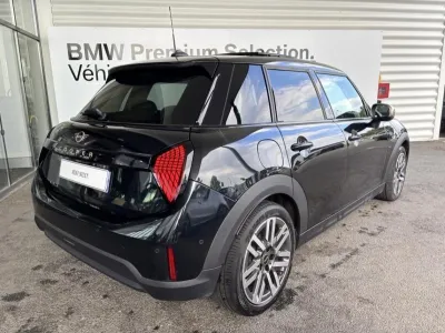 MINI Cooper 5 Portes C 156ch Classic DKG7 occasion 2024 - Photo 3