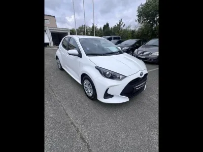 TOYOTA Yaris 116h Dynamic 5p MY22 occasion 2023 - Photo 2
