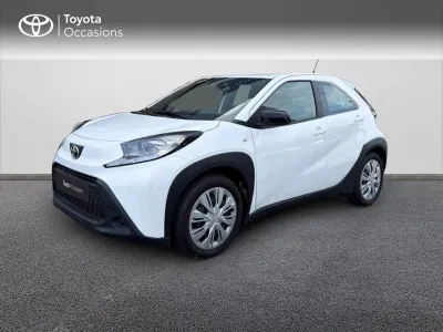 TOYOTA Aygo X 1.0 VVT-i 72ch Dynamic S-CVT occasion 2024 - Photo 2