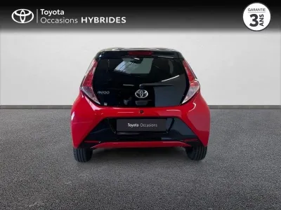 TOYOTA Aygo 1.0 VVT-i 69ch x-play 5p occasion 2017 - Photo 4