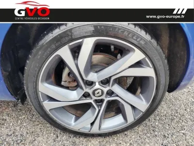 RENAULT Megane 1.6 E-Tech Plug-in 160ch RS Line occasion 2021 - Photo 4