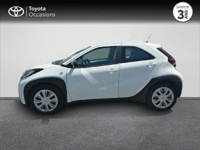 TOYOTA Aygo X 1.0 VVT-i 72ch Dynamic occasion 2022 - Photo 3