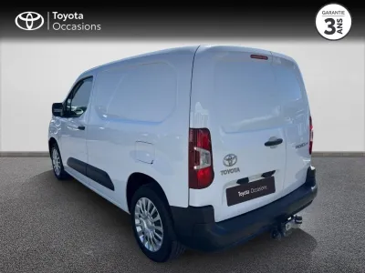 TOYOTA PROACE CITY Medium 100 D-4D Dynamic MC23 occasion 2024 - Photo 2