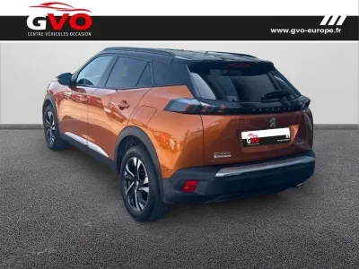 PEUGEOT 2008 1.5 BlueHDi 130ch S&S GT Line EAT8 7cv occasion 2020 - Photo 2