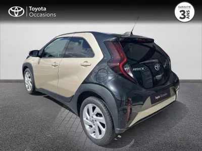 TOYOTA Aygo X 1.0 VVT-i 72ch Design occasion 2022 - Photo 2