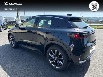LEXUS LBX 1.5 136ch Elegant 2WD MY26 occasion 2026 - Photo 2