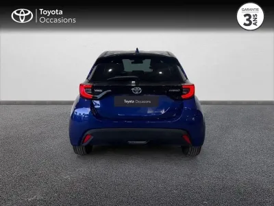TOYOTA Yaris 116h Design 5p MY22 occasion 2023 - Photo 4