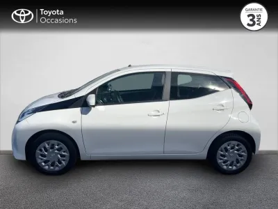 TOYOTA Aygo 1.0 VVT-i 72ch x-play 5p occasion 2020 - Photo 3
