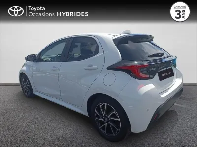 TOYOTA Yaris 116h Design 5p MY22 occasion 2023 - Photo 2