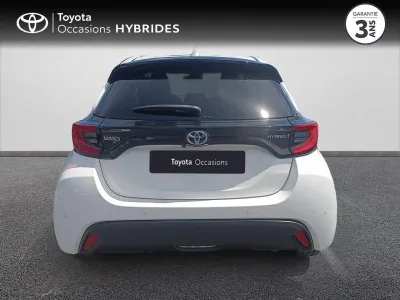 TOYOTA Yaris 116h Design 5p MY22 occasion 2023 - Photo 4