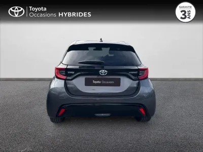 TOYOTA Yaris 116h Iconic 5p MY22 occasion 2023 - Photo 4